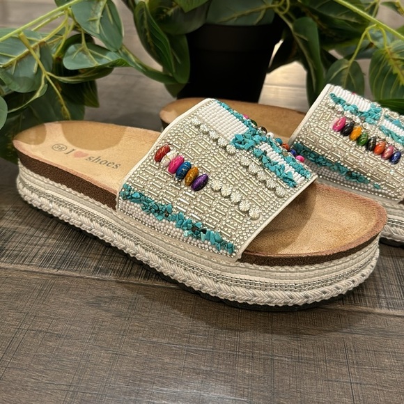 EMBELLISHED MULES SIZE 8 (38) - Picture 5 of 17